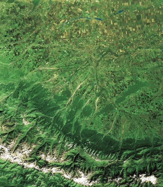 Фото из космоса Северный склон Центрального Кавказа