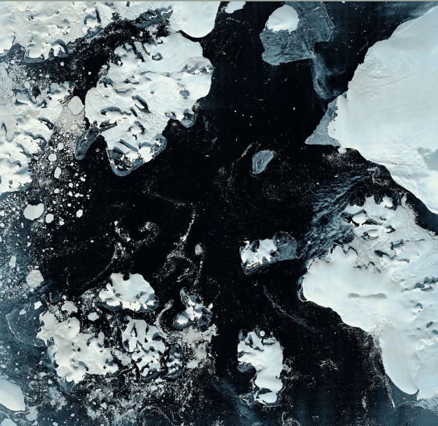 Фото из космоса Земля Франца-Иосифа
