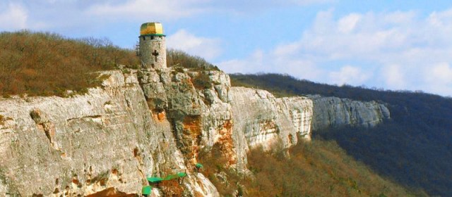 Пещерный монастырь Шулдан 