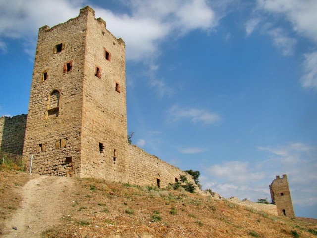 Феодосия: Генуэзская крепость