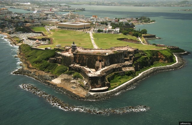 Крепость и историческая часть города Сан-Хуан