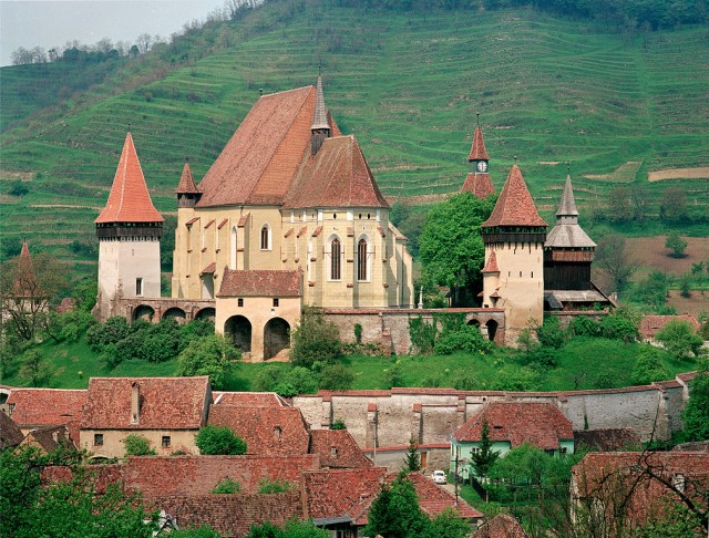 Деревни с укрепленными церквями в Трансильвании