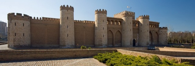 мавританский дворец Альхаферия