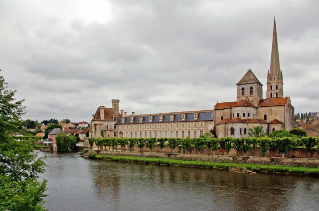 Церковь Сен-Савен-сюр-Гартан в аббатстве Сен-Савен