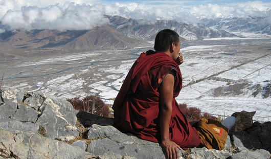 Какие страны находятся в Гималаях и Тибете?
