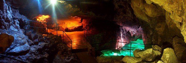 Красная пещера Кызыл-Коба